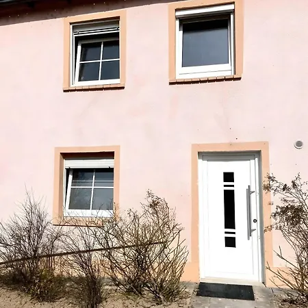 アパート D D Haus